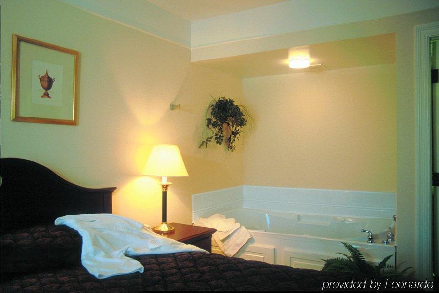 Imperial Swan Hotel And Suites Лейкленд Номер фото